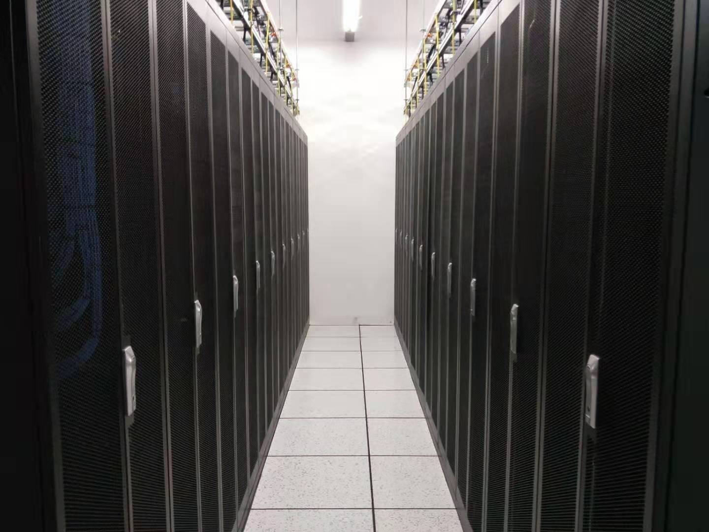 巫溪IDC机柜促销季开启